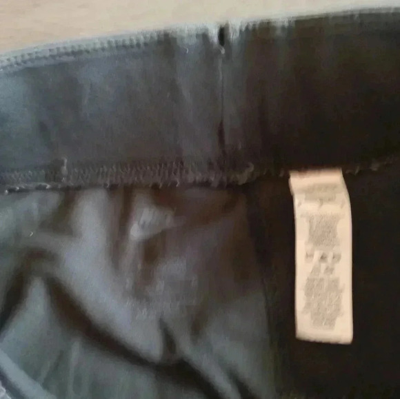 Nike Cropped Leggings Like new - Picture 3 of 3